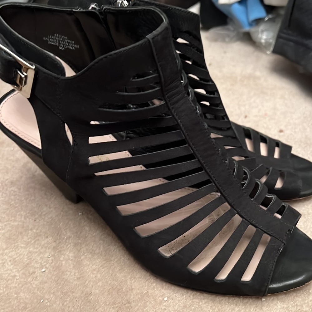 Fun black heels